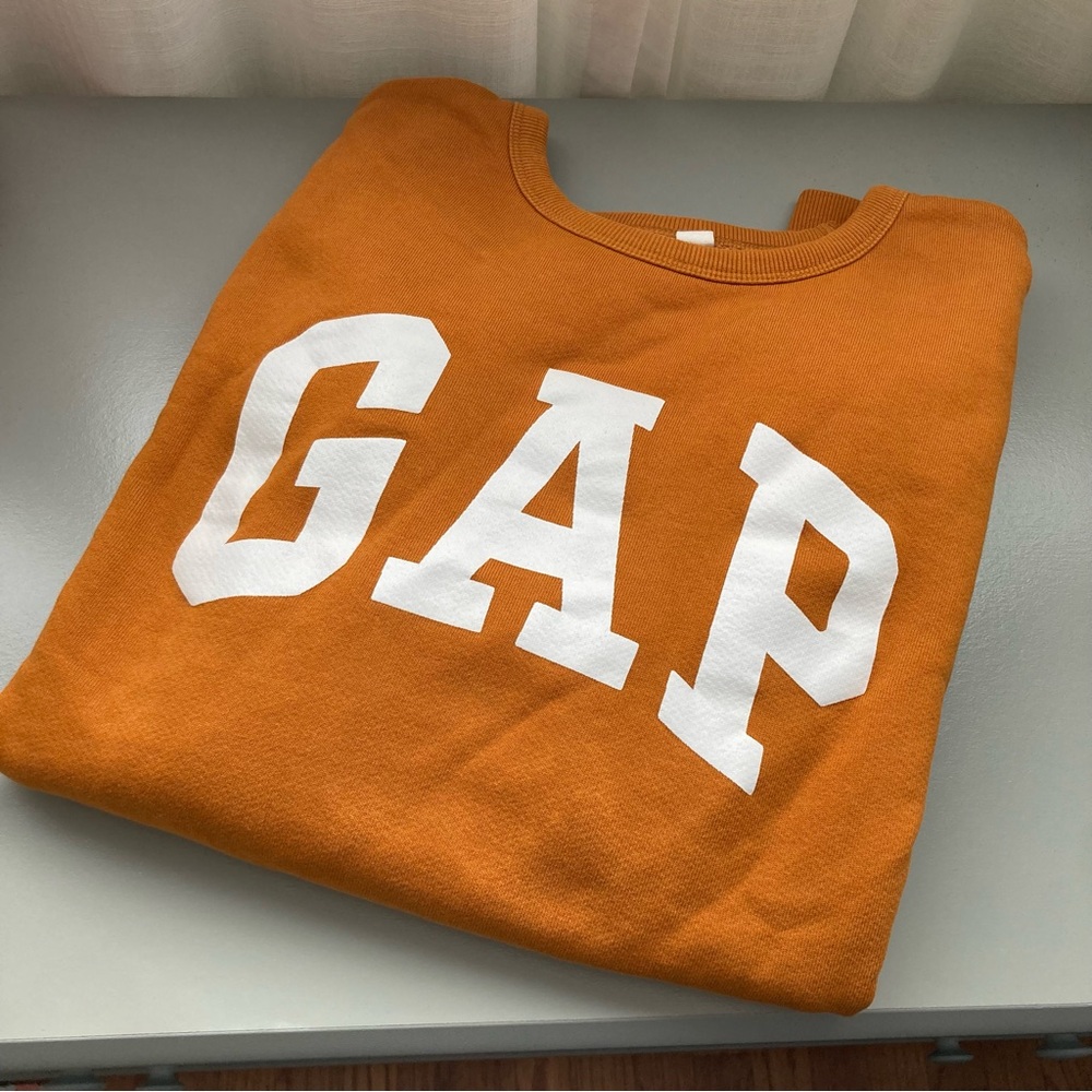 GAP Men’s XL Pumpkin Sweatshirt with White Logo